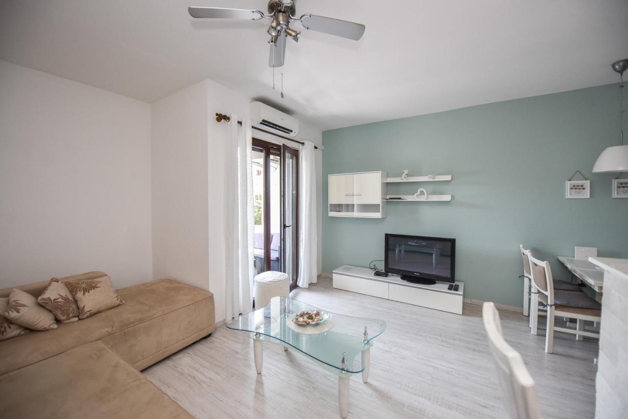 Apartment Sandrina Novalja Dış mekan fotoğraf
